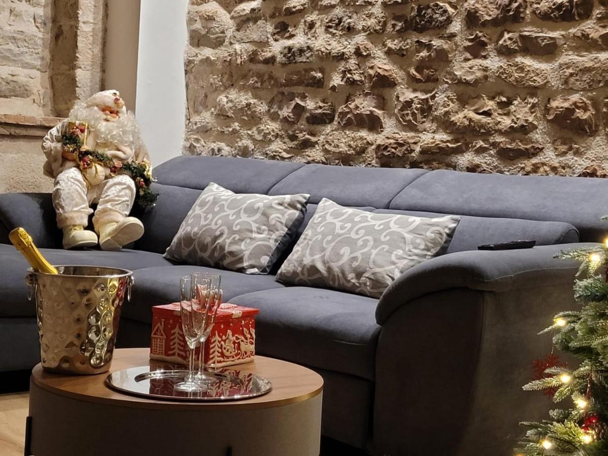 Appartamento Gattapone 9 Γκούμπιο Εξωτερικό φωτογραφία